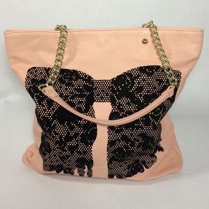 Betsy Johnson bow pink tote